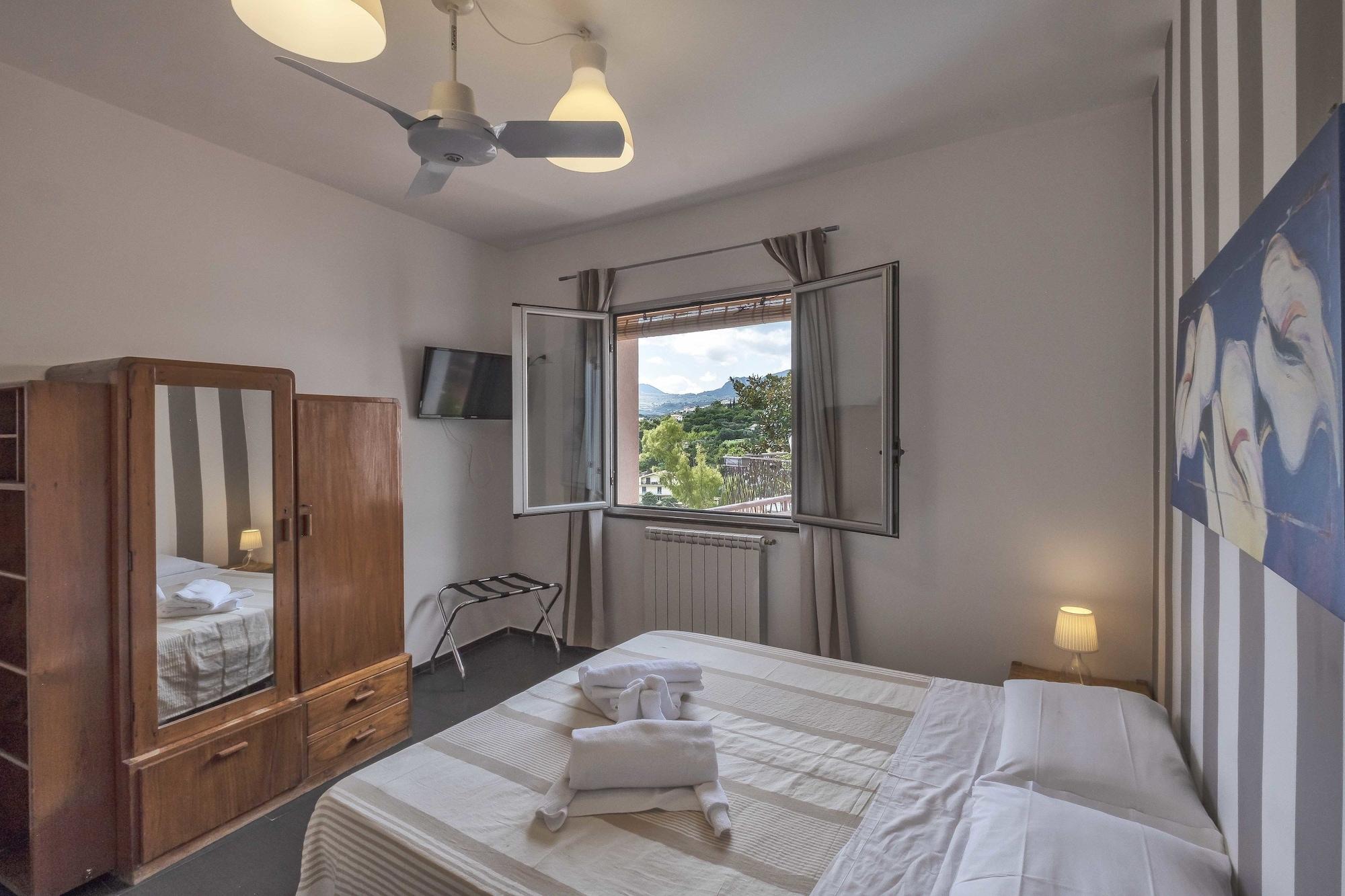Bnb Casa Rossa Monreale Bagian luar foto