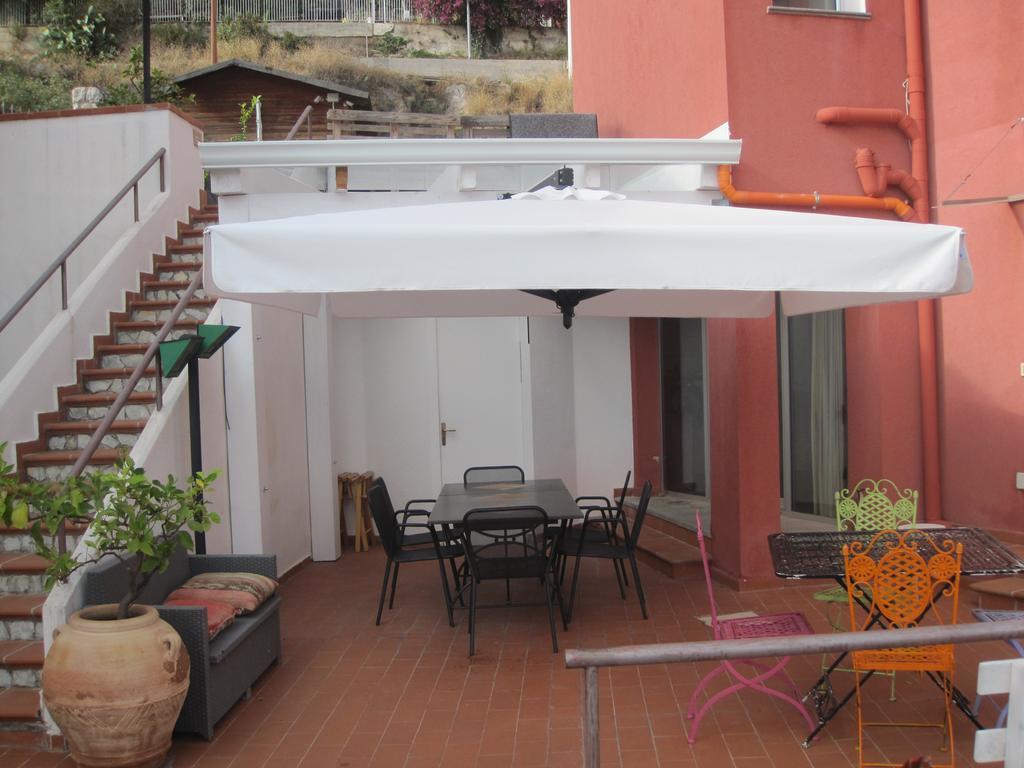 Bnb Casa Rossa Monreale Bagian luar foto