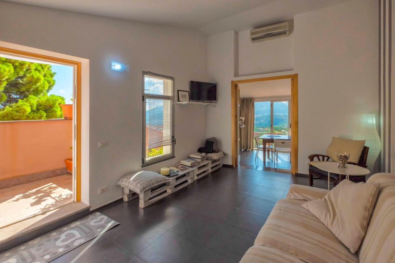 Bnb Casa Rossa Monreale Bagian luar foto