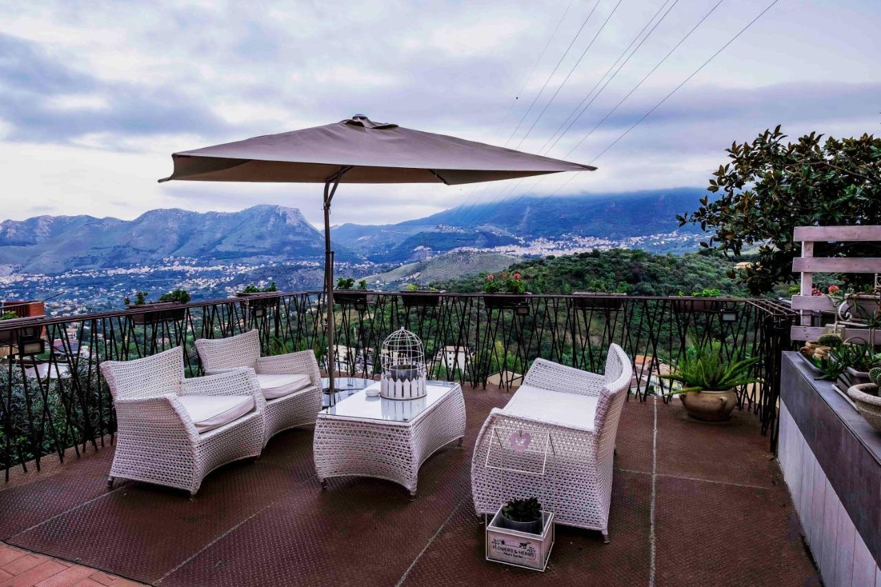 Bnb Casa Rossa Monreale Bagian luar foto
