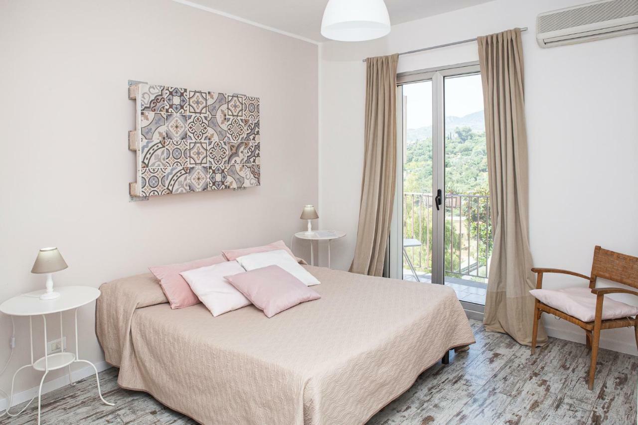 Bnb Casa Rossa Monreale Bagian luar foto